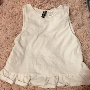 Cropped white cute top